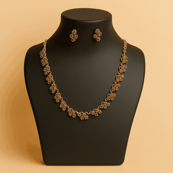 Royal Heart Pendant Necklace